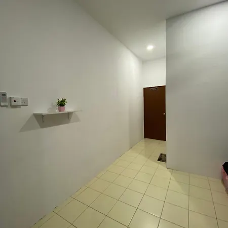 Ikhwan Homestay Cherating Kampong Baharu  Exterior photo