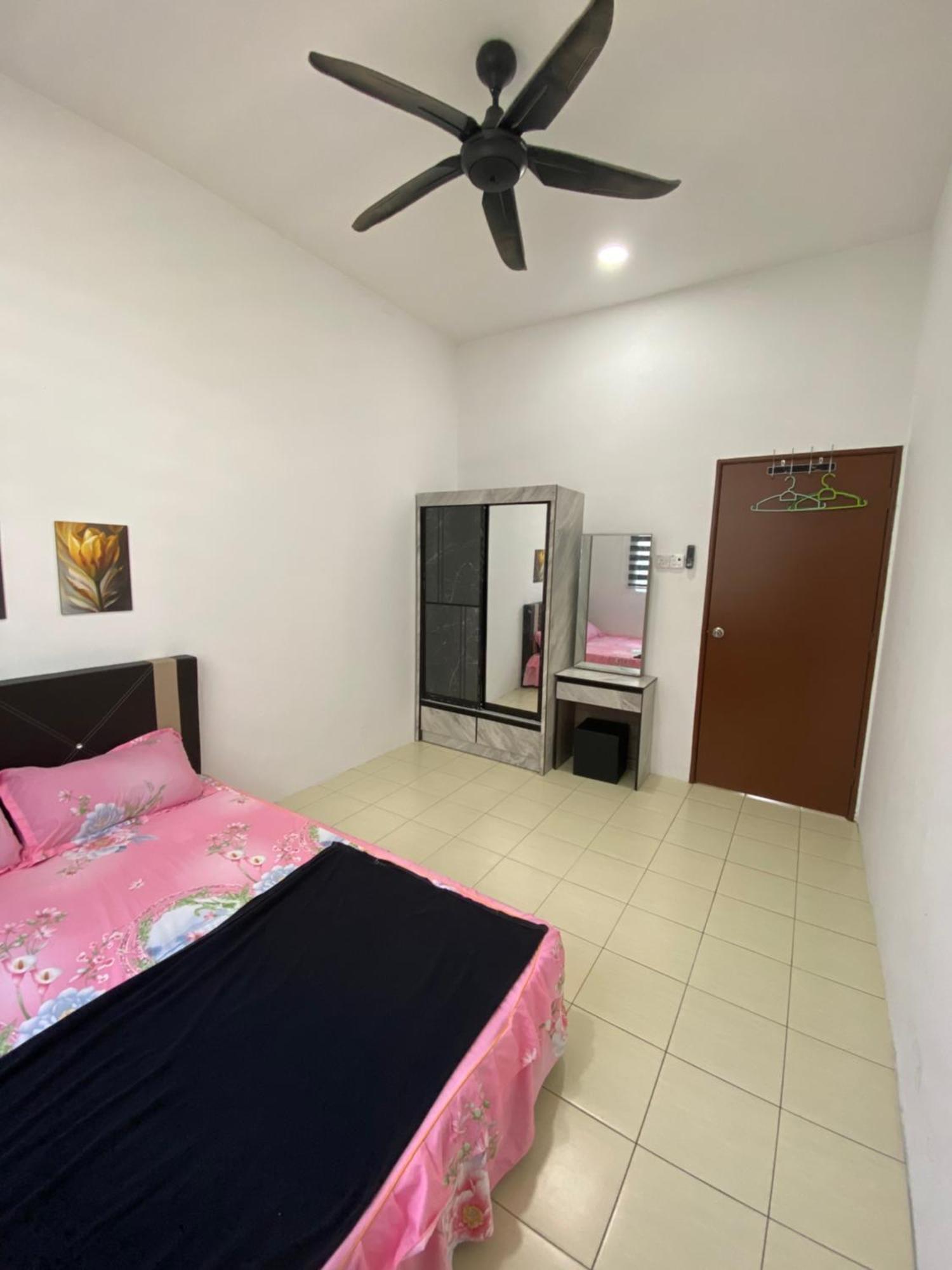 Ikhwan Cherating Holiday home *